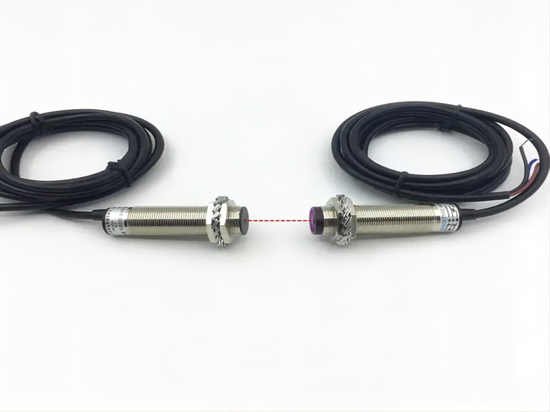 Optical proximity sensor photoelectric sensor