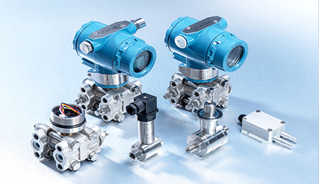 Differential Pressure Transducer VS Differential Pressure Transmitter